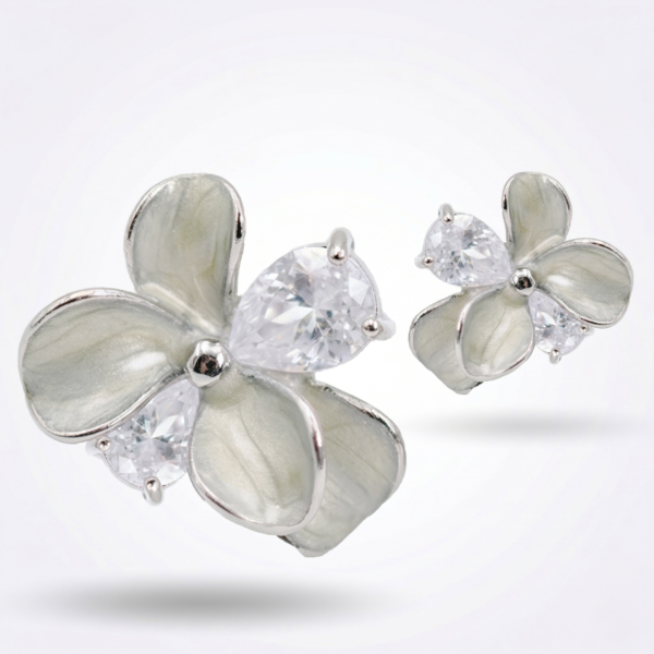 Elegant Floral Crystal Stud Earrings (Silver Tone)