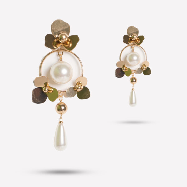 Botanical Pearl Chandelier Earrings – Gold Tone Floral Drop