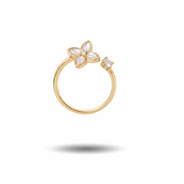 Mother of Pearl Four-Petal Clover Open Ring