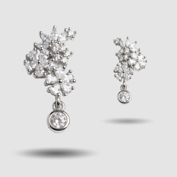 Elegant Sparkling Floral Cluster Dangle Earrings – Silver Tone