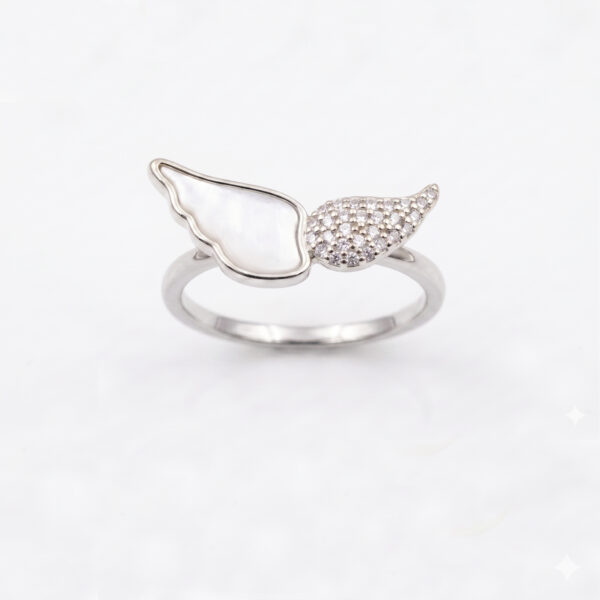 Seraphina Angel Wing Ring in Mother of Pearl and Pavé Diamonds