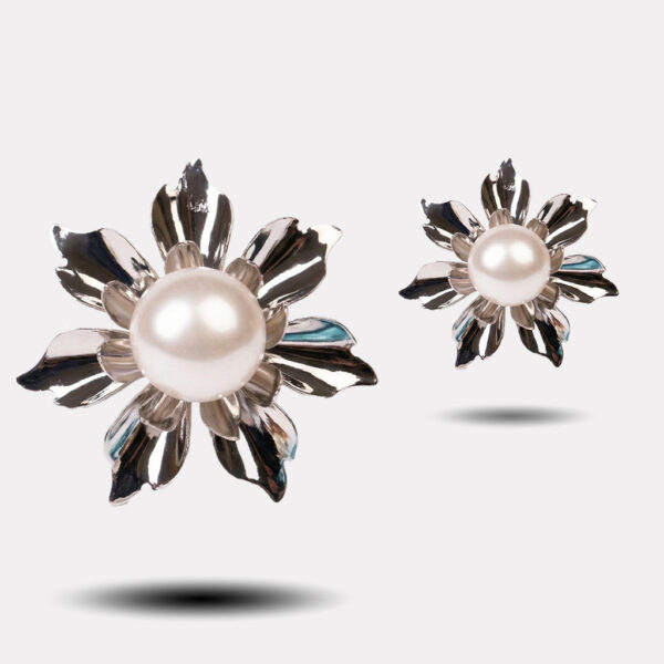 Midnight Meadow Butterfly & Starburst Cluster Studs